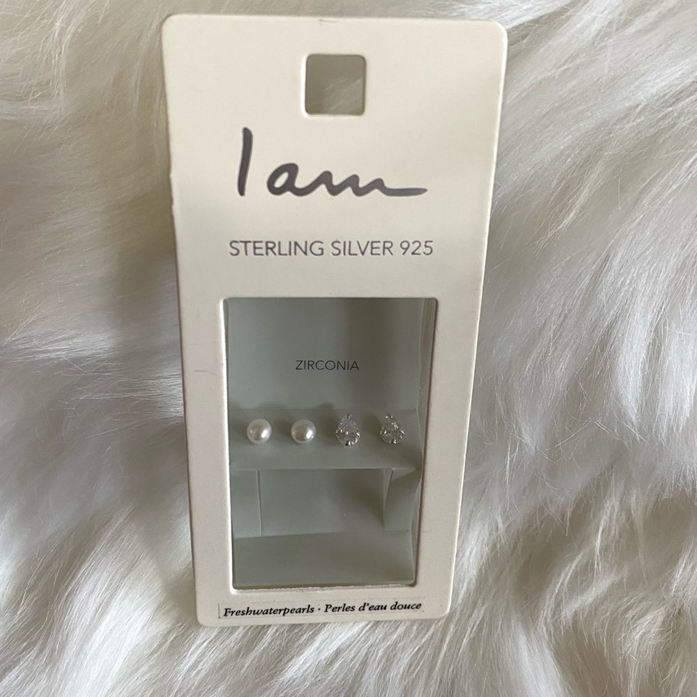 🎀I Am Sterling Silver 925 Earrings Studs🎀